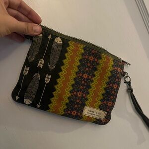 NATURAL LIFE Multicolor Patterned Clutch